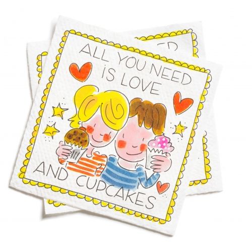 Napkins 'All you need is love and cupcakes'